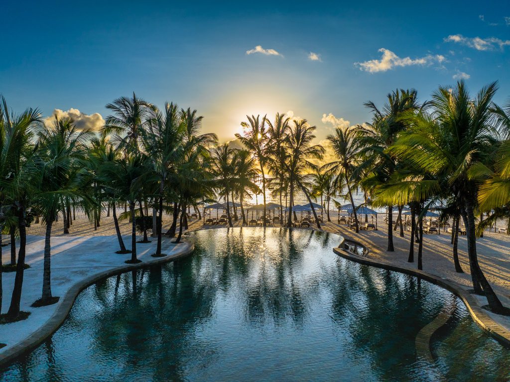 Offer at Billionaire Resort and Retreat